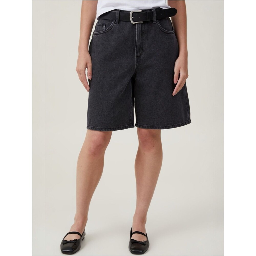NWT Cotton On Super Baggy Jort Size 26 Black Denim Shorts Mid Rise Long Baggy